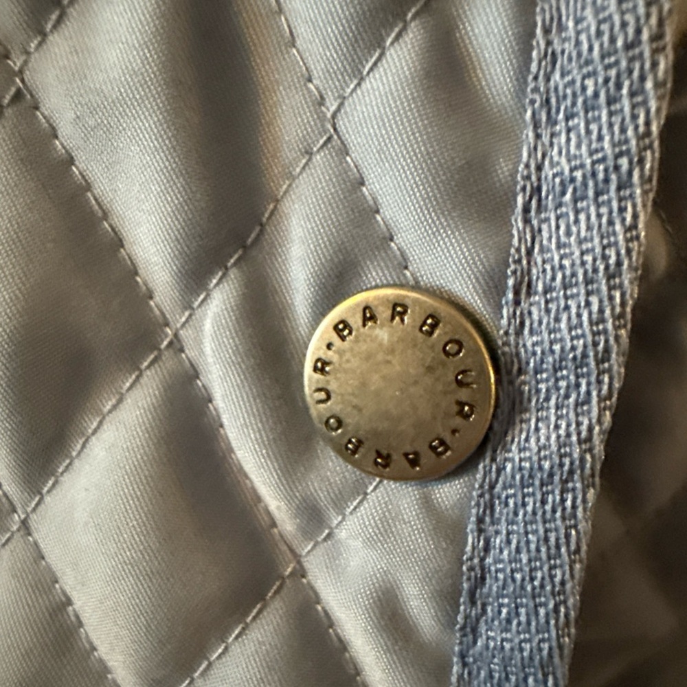 Barbour Women's Flyweight  Quilted Jacket in Blue Lightweight  US Sz 10 Ot - Picture 7 of 12
